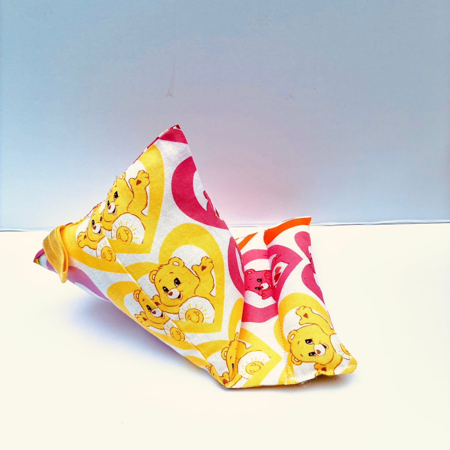 Hands-Free Pillow Stand for Phones, eReaders, Kindles & Tablets - Kid's Print, Bears
